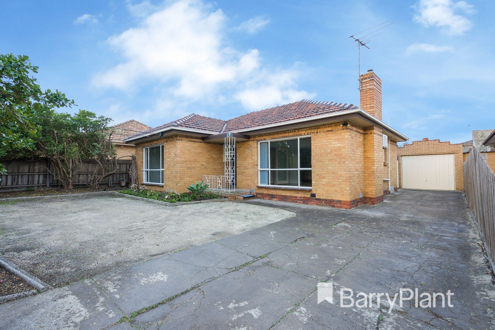 62 East Esplanade, St Albans VIC 3021, Image 2