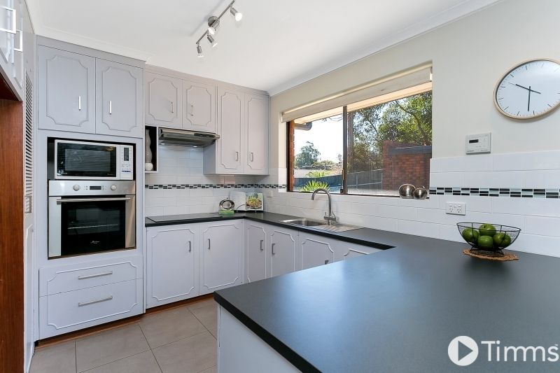 5 Miller Drive, Happy Valley SA 5159, Image 2