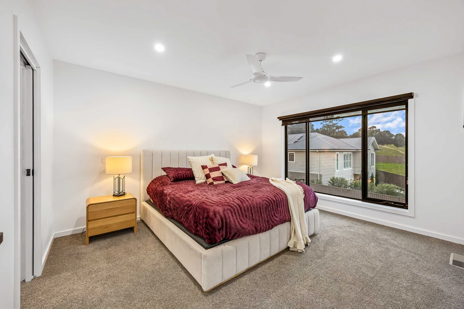 Additional image 16 of 10 Home Valley Chase, Brown Hill VIC 3350