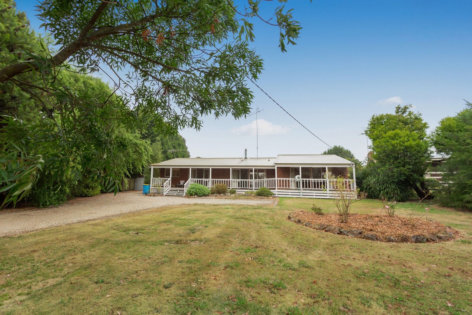 31 Affleck St, Wandong VIC 3758 House For Rent Domain