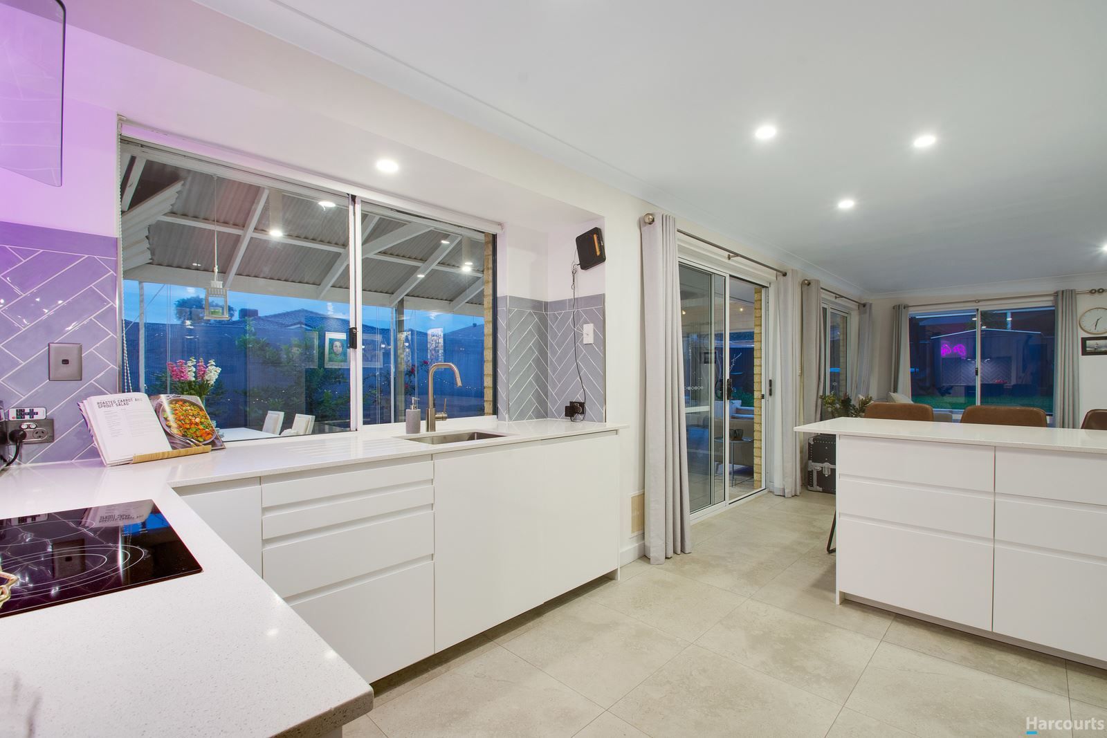 35 Ambassador Drive, Currambine WA 6028, Image 2