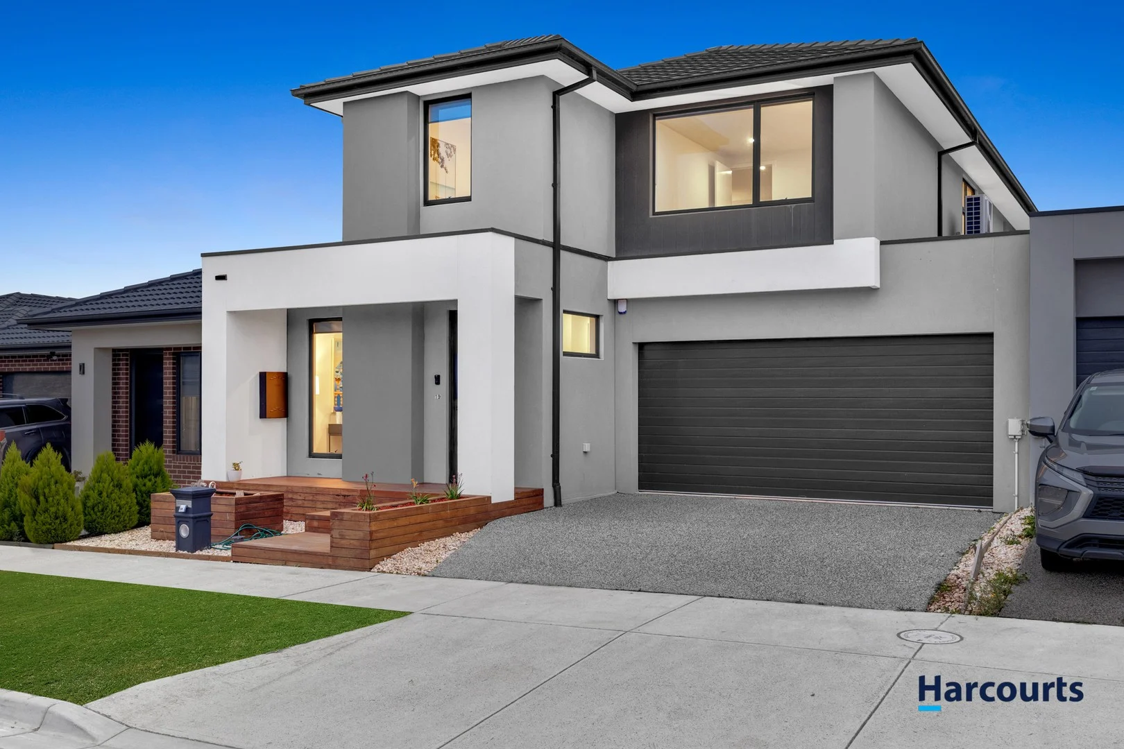 19 Whispering Way, Clyde North VIC 3978