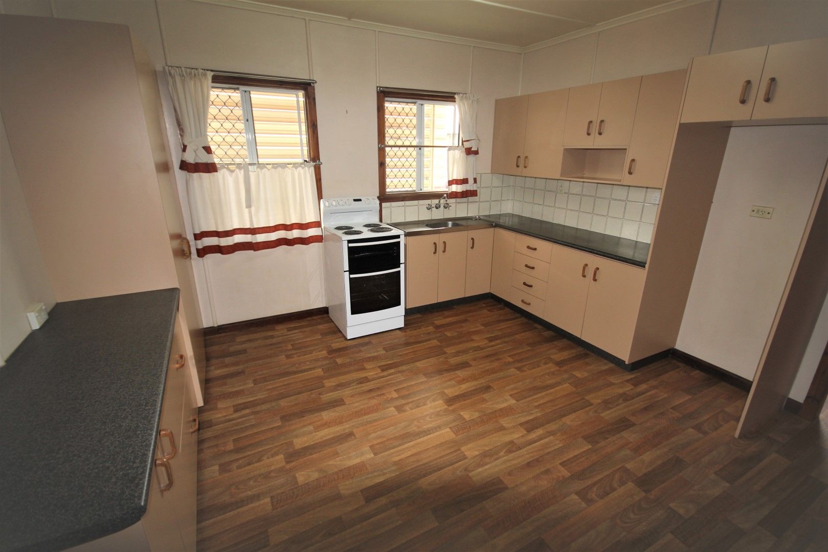 61 Peachester Road, Beerwah QLD 4519 House For Rent 500 Domain