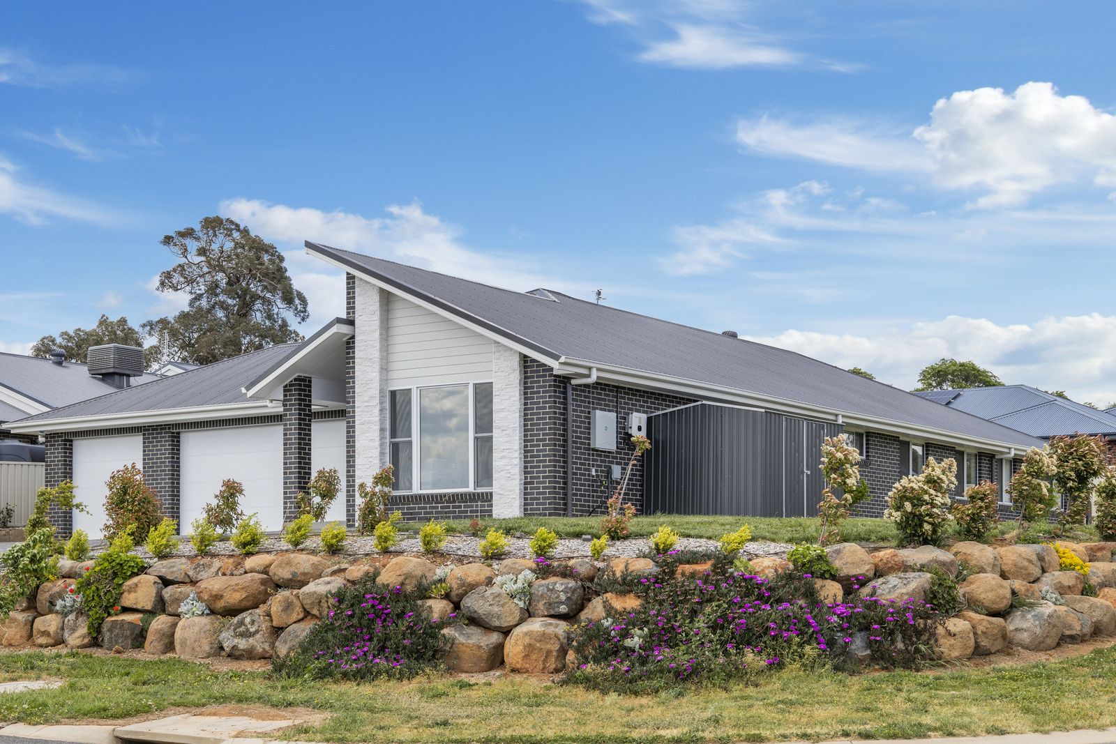 1 Cadell Place, Yass NSW 2582, Image 2