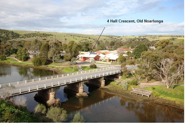 4 Hall Crescent, OLD NOARLUNGA SA 5168, Image 1