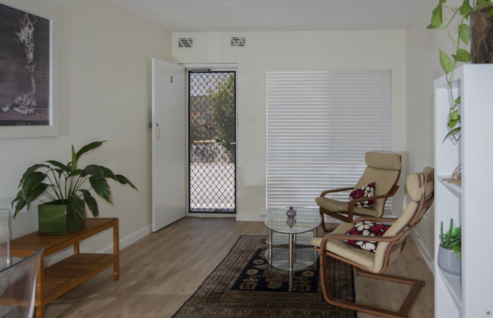 1 bedrooms Apartment / Unit / Flat in 3/40 Cunningham Tce DAGLISH WA, 6008