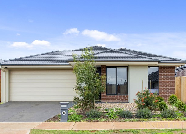 17 Bromley Circuit, Thornhill Park VIC 3335
