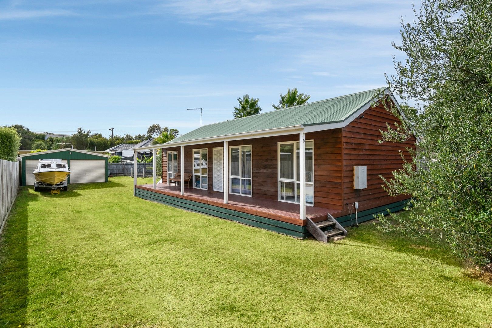3 bedrooms House in 61 Highbury Road TOOTGAROOK VIC, 3941