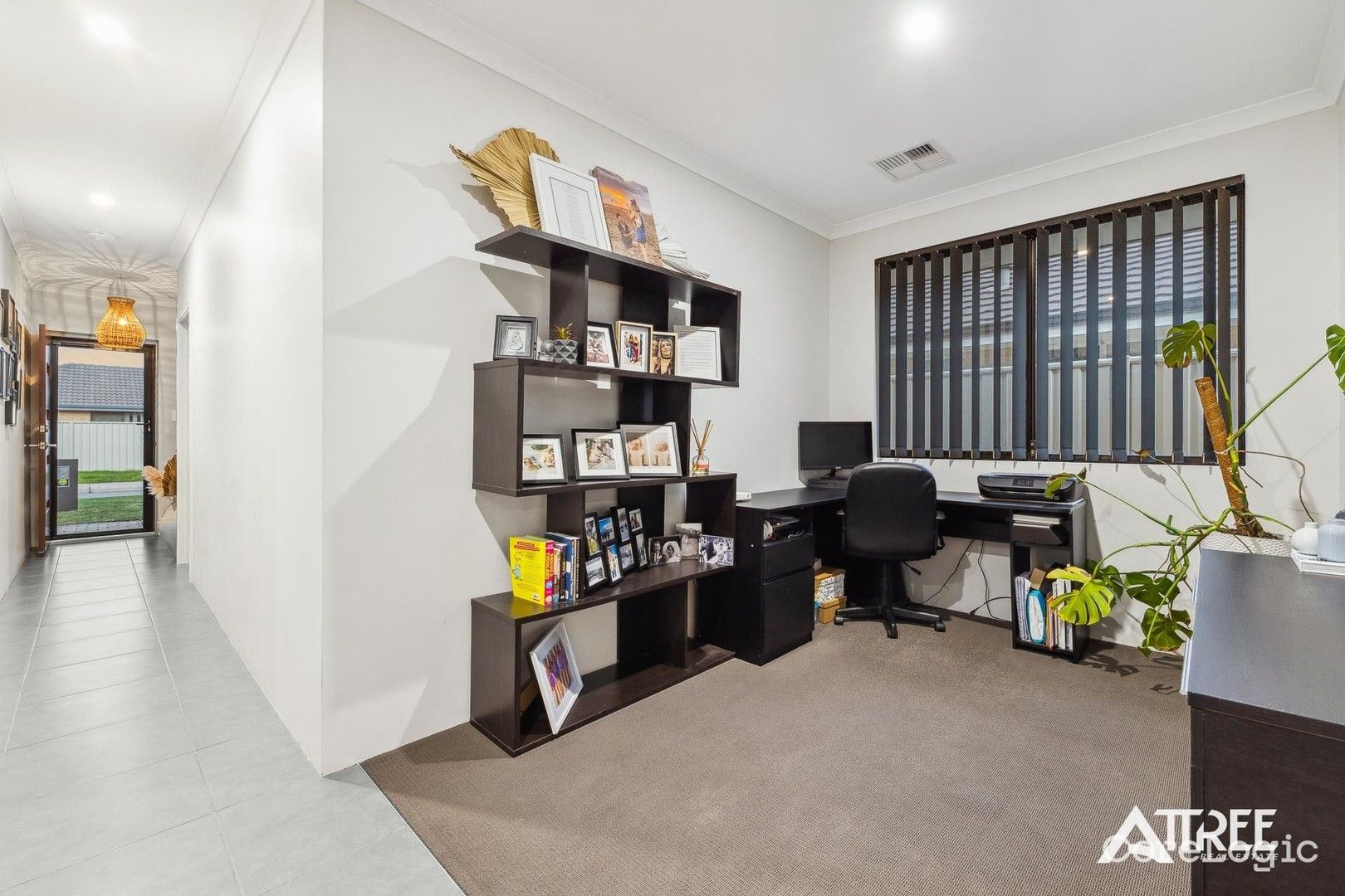 4 bedrooms House in 7 Westland Way HILBERT WA, 6112