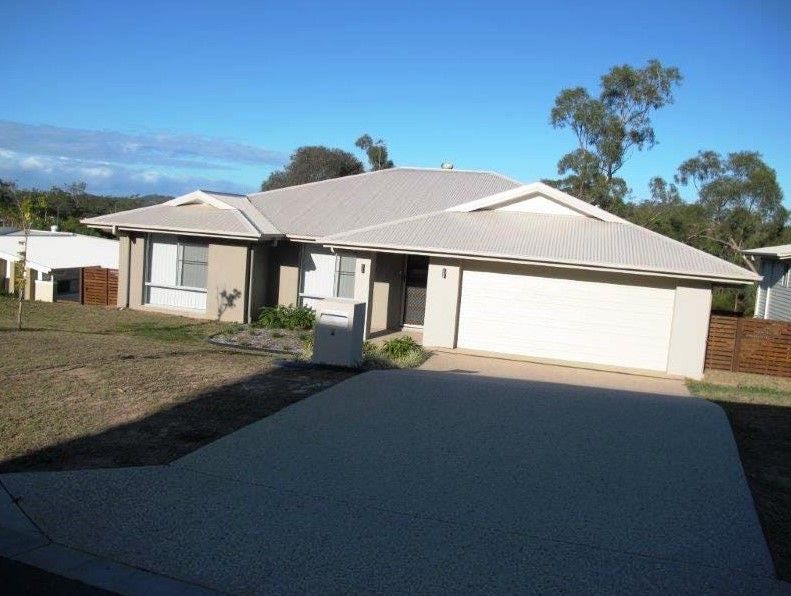 4 bedrooms House in 4 Carlsson Place KIRKWOOD QLD, 4680