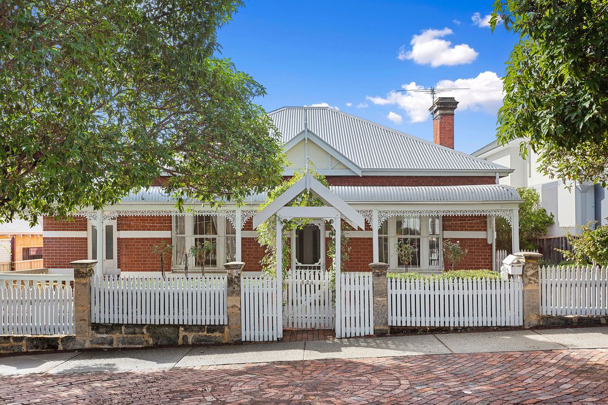 3 bedrooms House in 124 Northwood Street WEST LEEDERVILLE WA, 6007