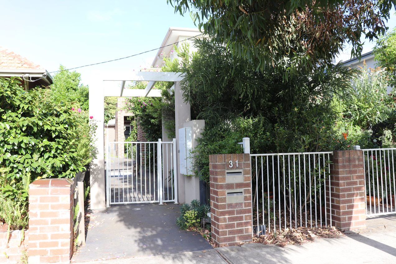 2 bedrooms Townhouse in 3/31 Newcastle Street PRESTON VIC, 3072