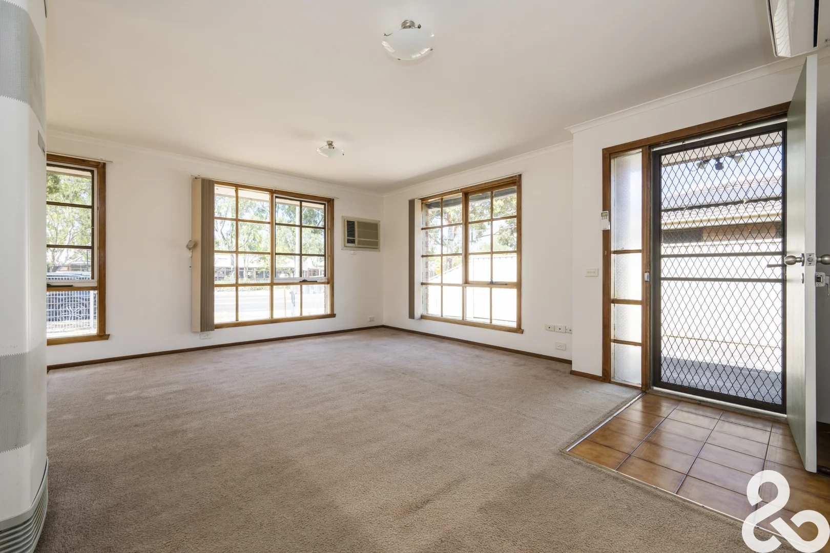 Additional image 7 of 37 Meadow Glen Drive, Epping VIC 3076