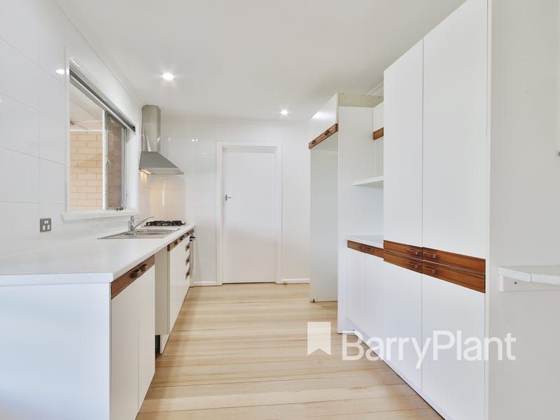 4 bedrooms House in 166 Cameron Parade WATSONIA NORTH VIC, 3087