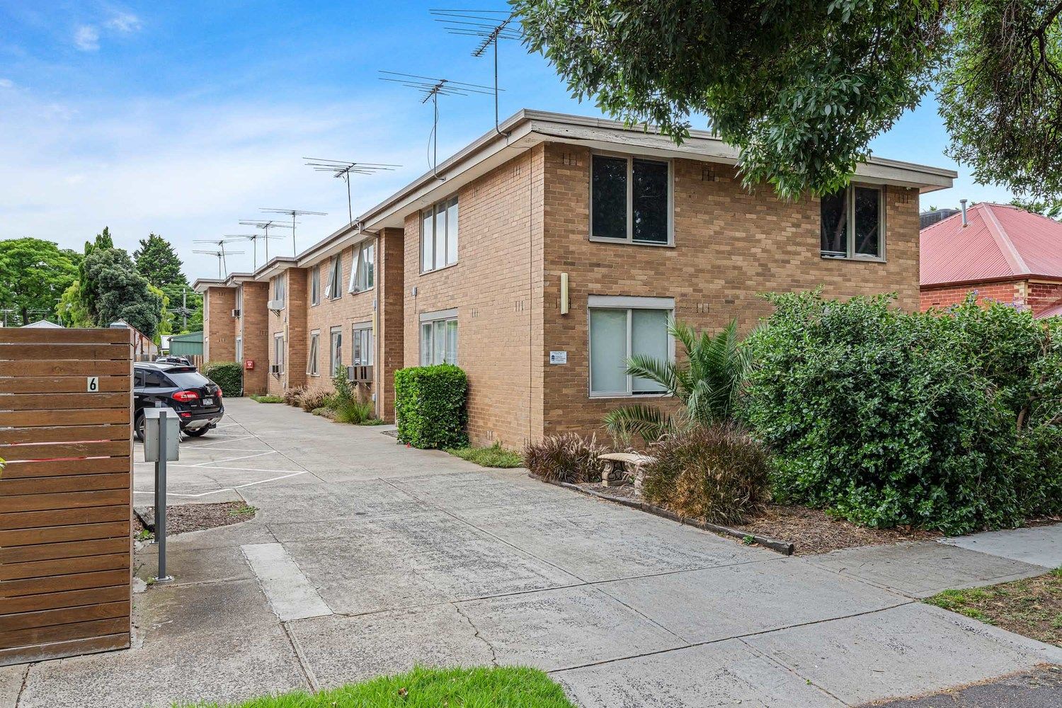 2 bedrooms Apartment / Unit / Flat in 8/6 Newstead Street MARIBYRNONG VIC, 3032
