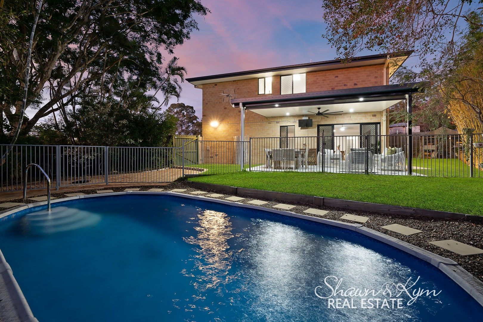 11 Milanion Crescent, Carindale QLD 4152, Image 0