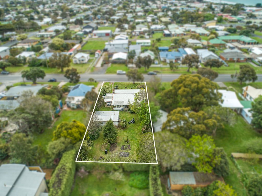 63 Nelson Street, Apollo Bay VIC 3233, Image 1