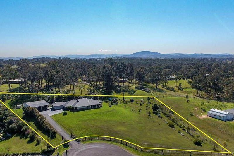 42 Aub Upward Close, Singleton NSW 2330, Image 2