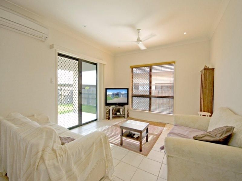34 Paddington Terrace, DOUGLAS QLD 4354, Image 2