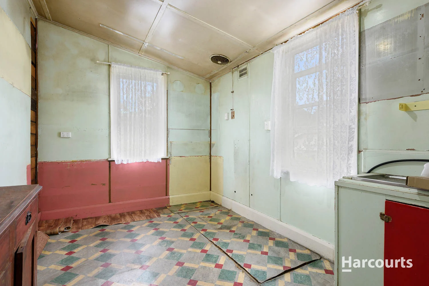 Additional image 16 of 9-11 Railway Reserve, Queenstown TAS 7467