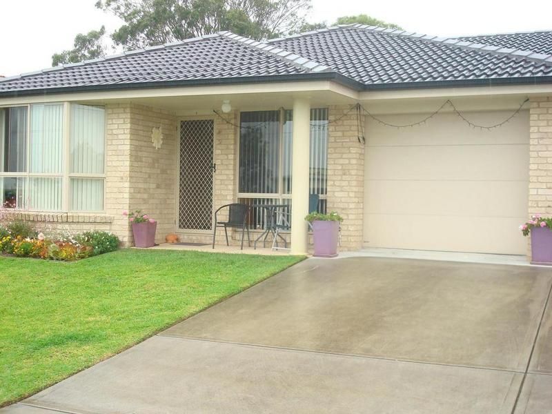 2/120 Anderson Drive, TARRO NSW 2322, Image 0