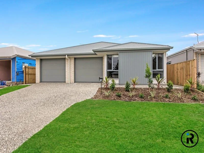 2/24 Farmer Place, Park Ridge QLD 4125