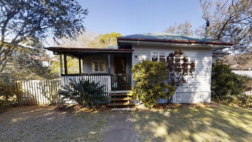 5 bedrooms House in 52 Salkeld St TARRAGINDI QLD, 4121