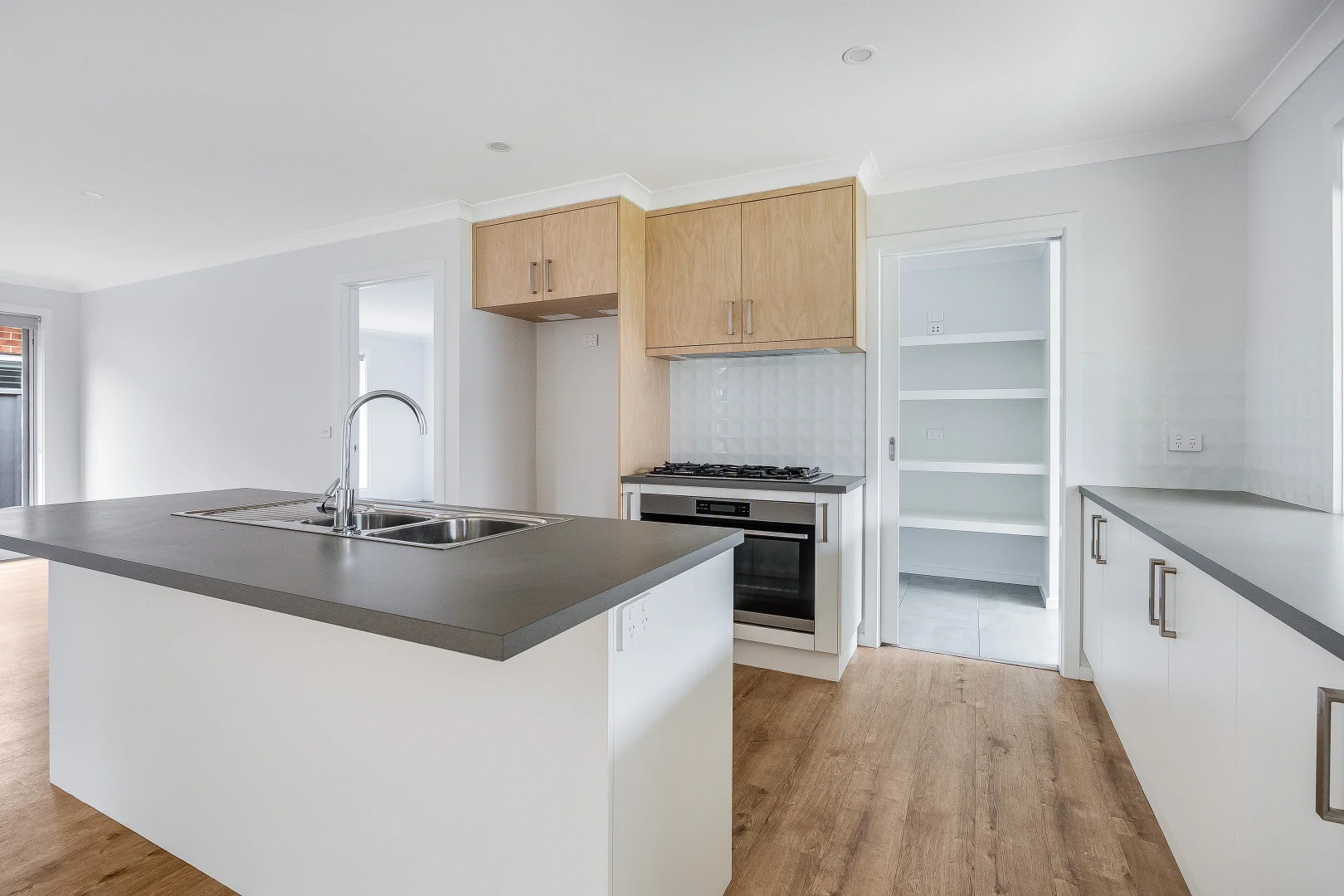 Additional image 5 of 130 Birchgrove Crescent, Thurgoona NSW 2640