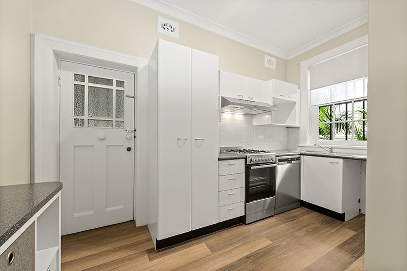 2 bedrooms Apartment / Unit / Flat in Unit 3/11 Manning Rd DOUBLE BAY NSW, 2028