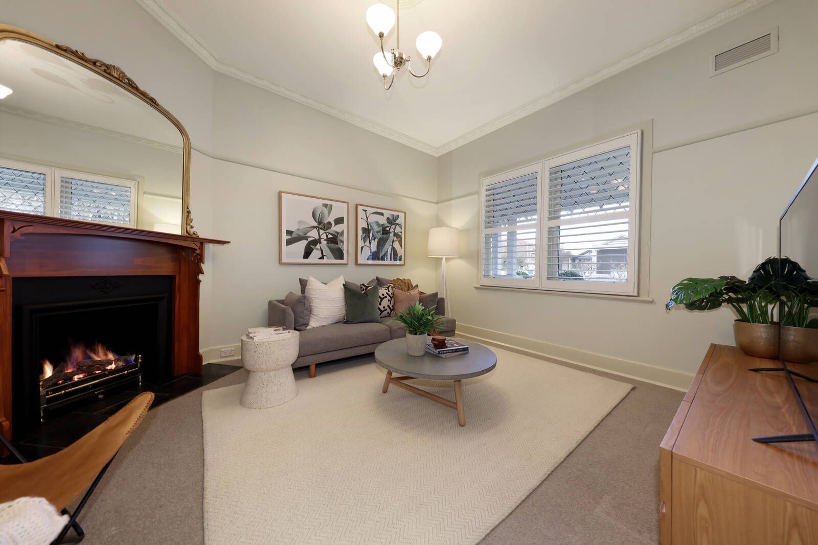 8 Lockwood Street, Bentleigh VIC 3204, Image 2