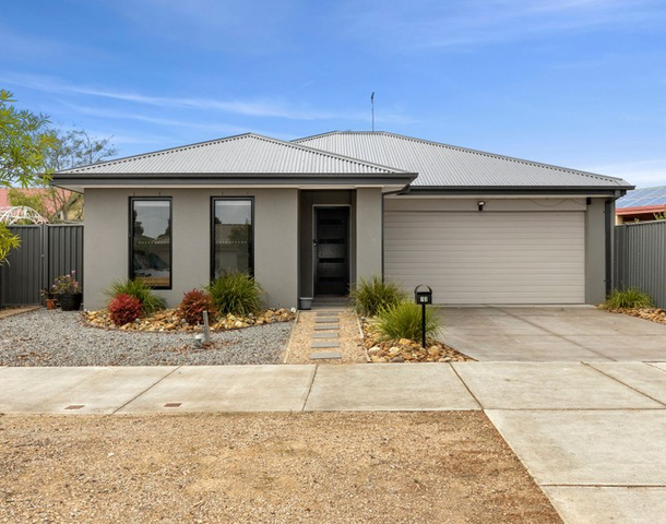 12 Moss Road, Leopold VIC 3224