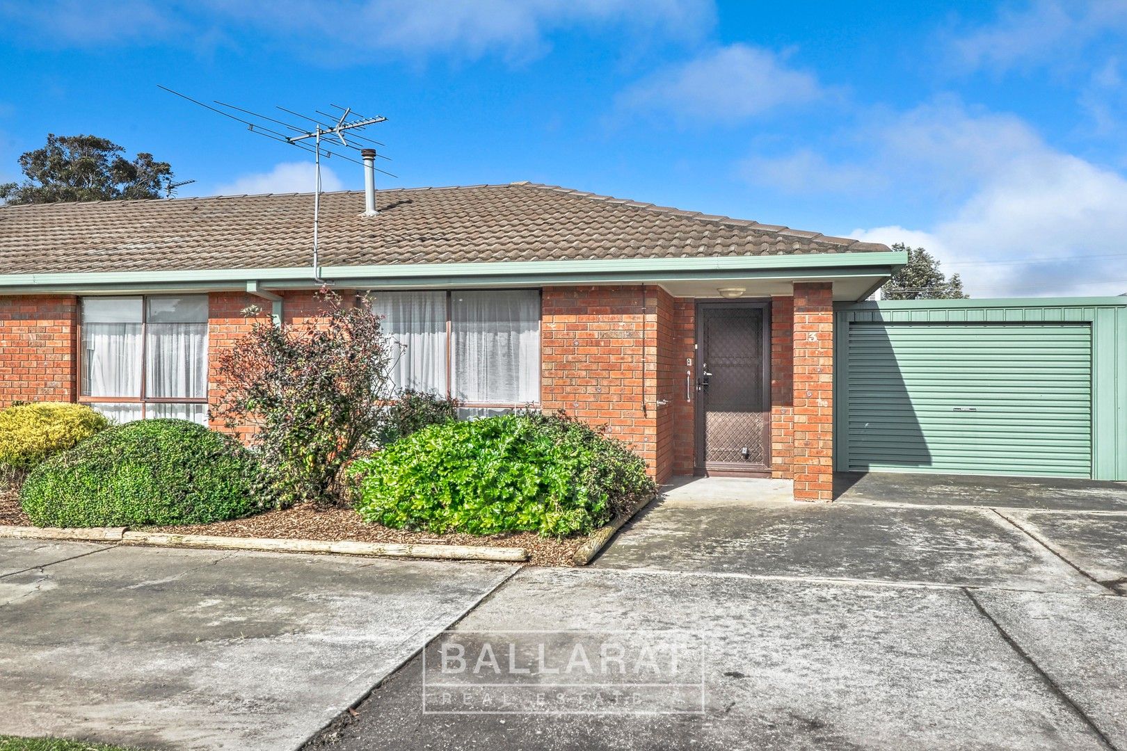 2 bedrooms Apartment / Unit / Flat in 3/416 Forest Street WENDOUREE VIC, 3355