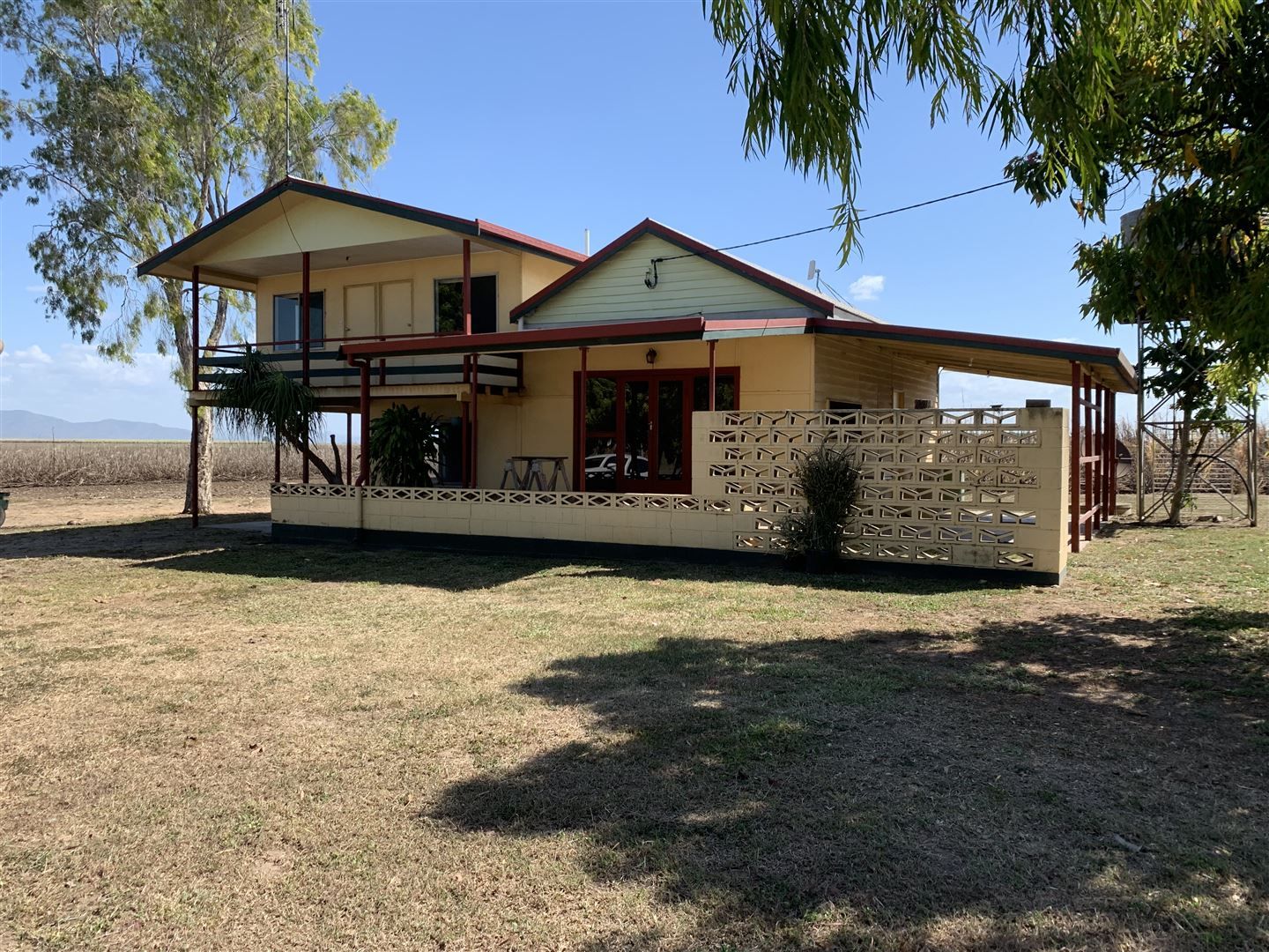 343 School Road, Clare QLD 4807