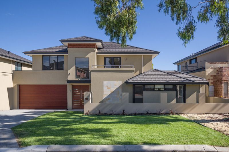 4 bedrooms House in 6 Edinboro Place JOONDANNA WA, 6060