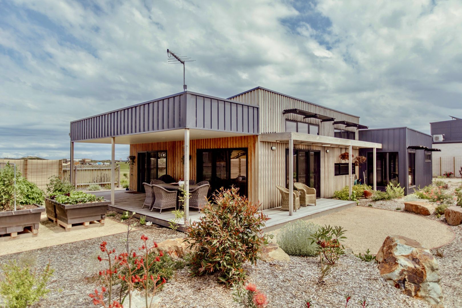 8 Periwinkle Place, Cape Paterson Property History & Address Research