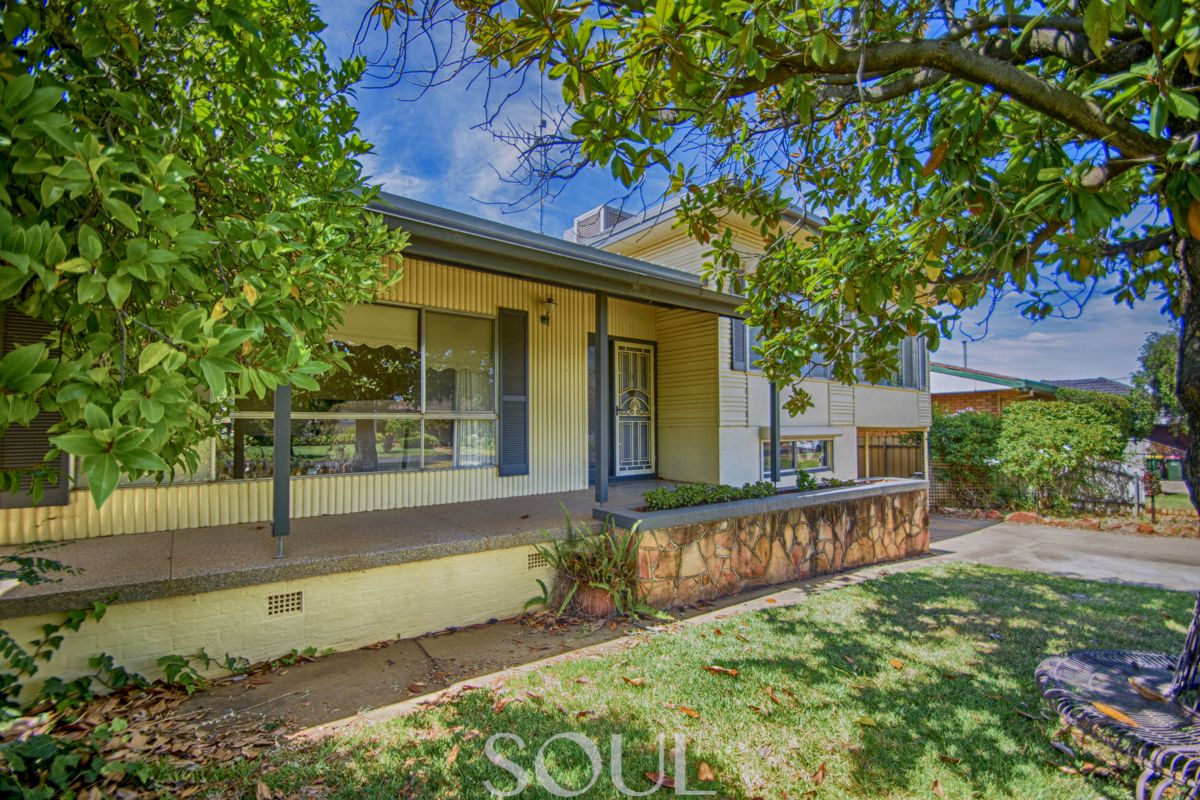 15 Gibbs Street, Griffith NSW 2680, Image 1