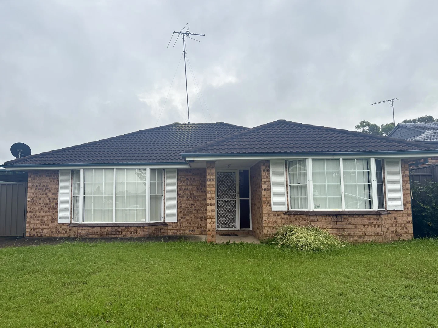 44 Pine Creek Circuit, St Clair NSW 2759