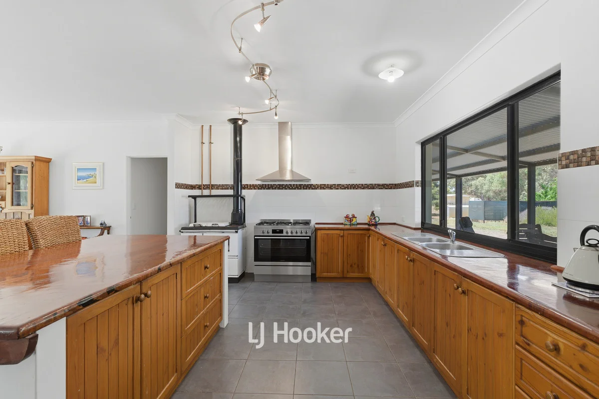 Additional image 7 of 84 Kangaroo Loop, Birchmont WA 6214