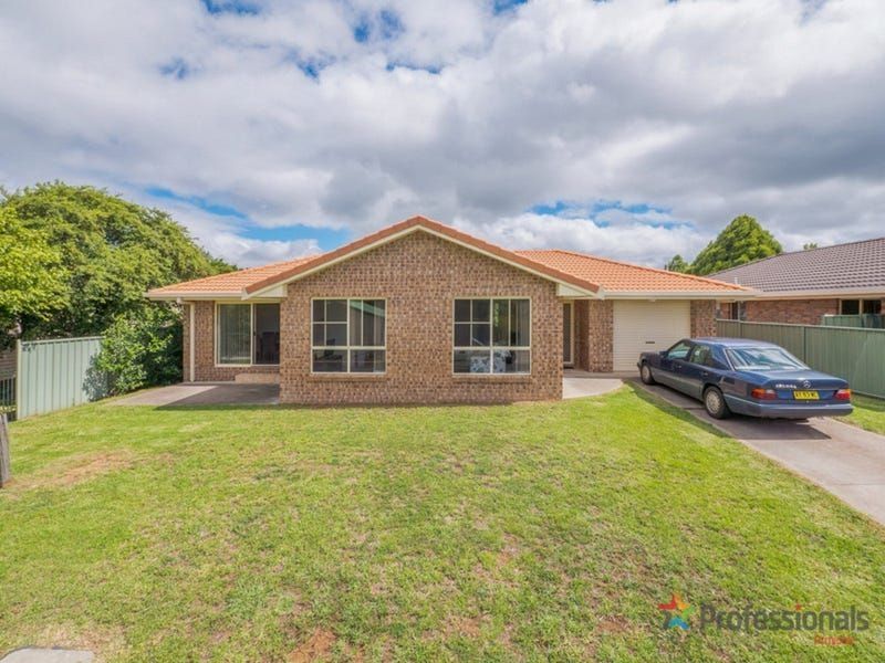 4/64 Claude Street, Armidale NSW 2350