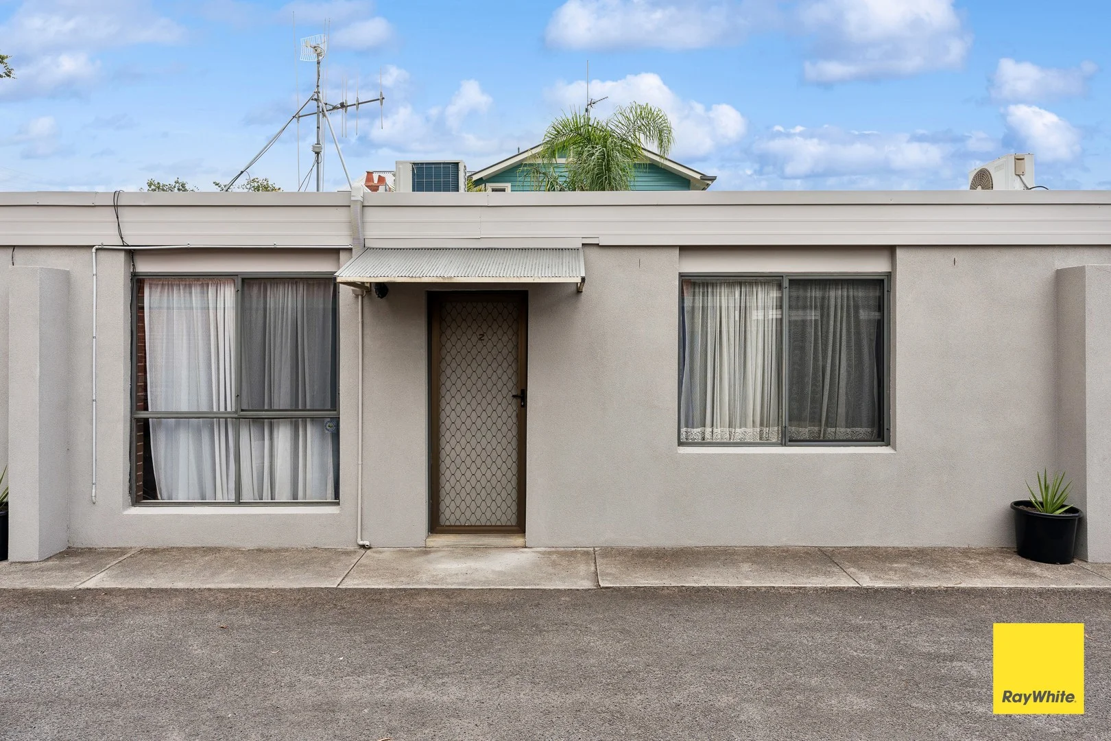 2/32 Hopetoun Street, Bendigo VIC 3550