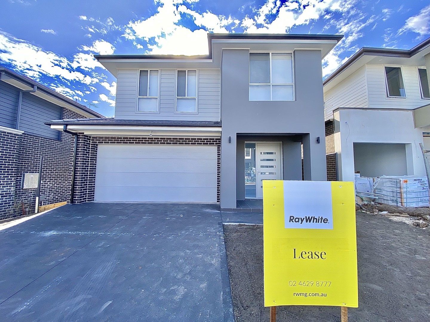 15 Cabbage Gum Avenue, Denham Court NSW 2565 House For Rent 760