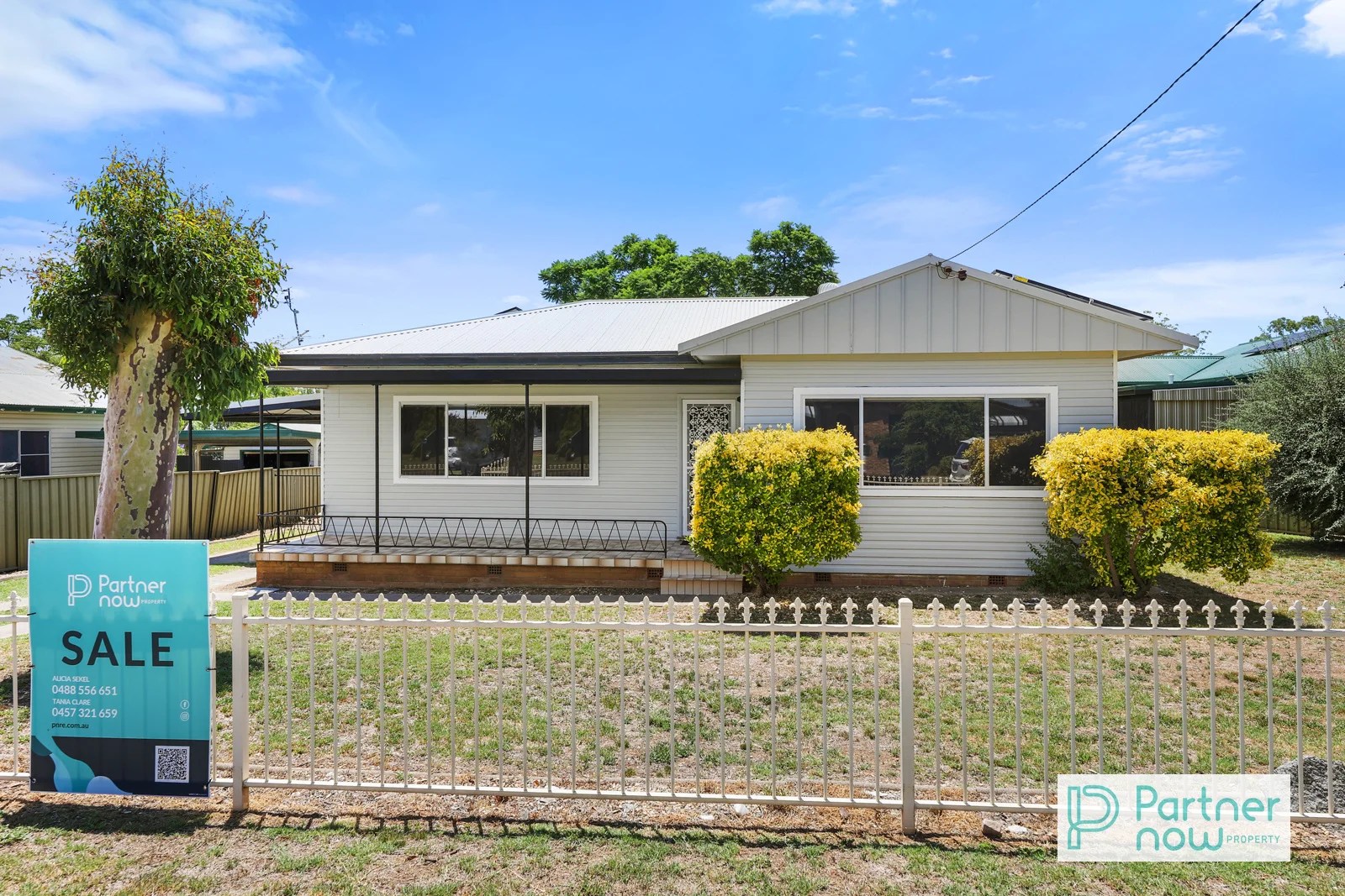 39 Oak Street, Tamworth NSW 2340