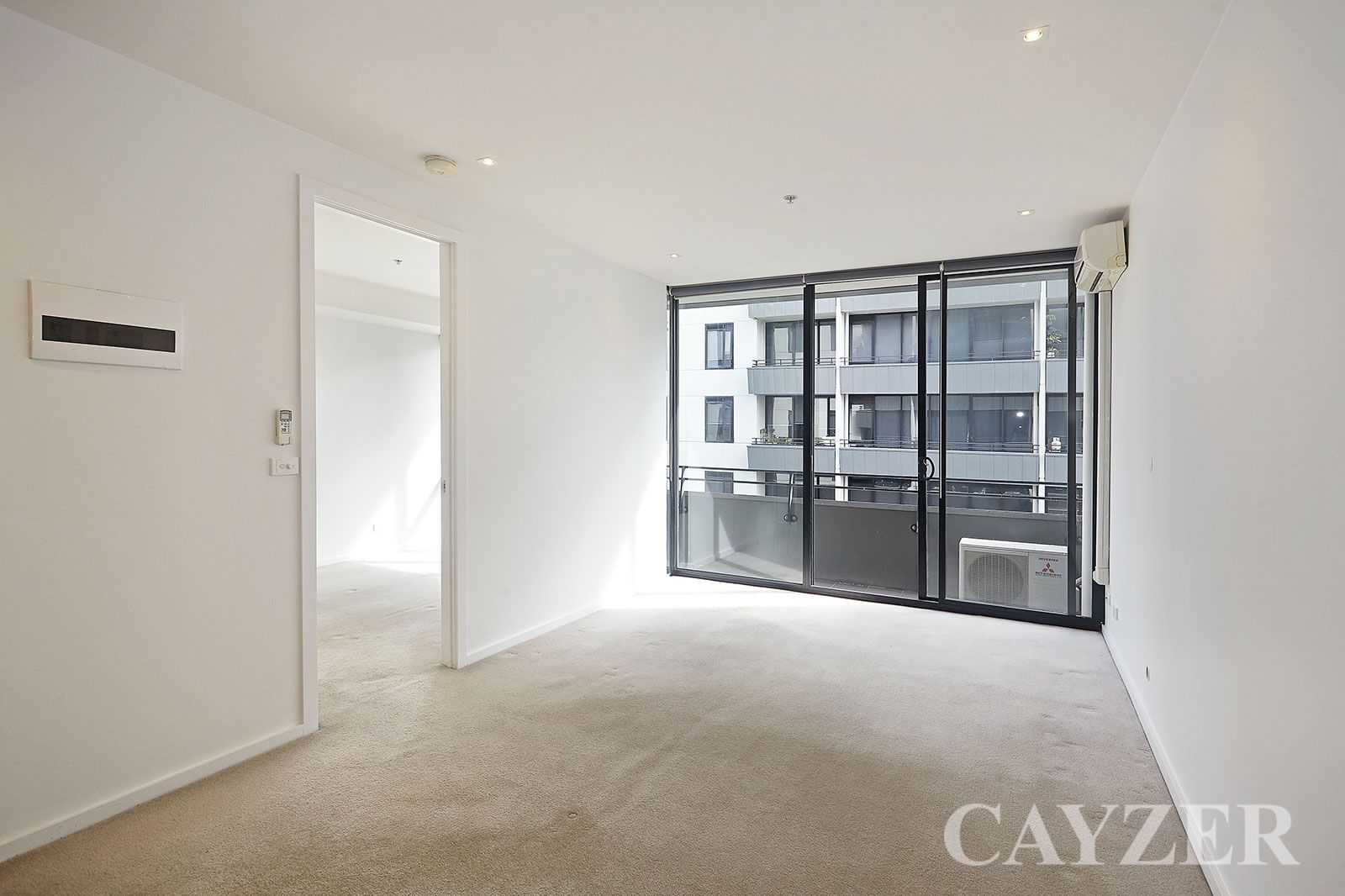 507/55 Bay Street, Port Melbourne VIC 3207, Image 2