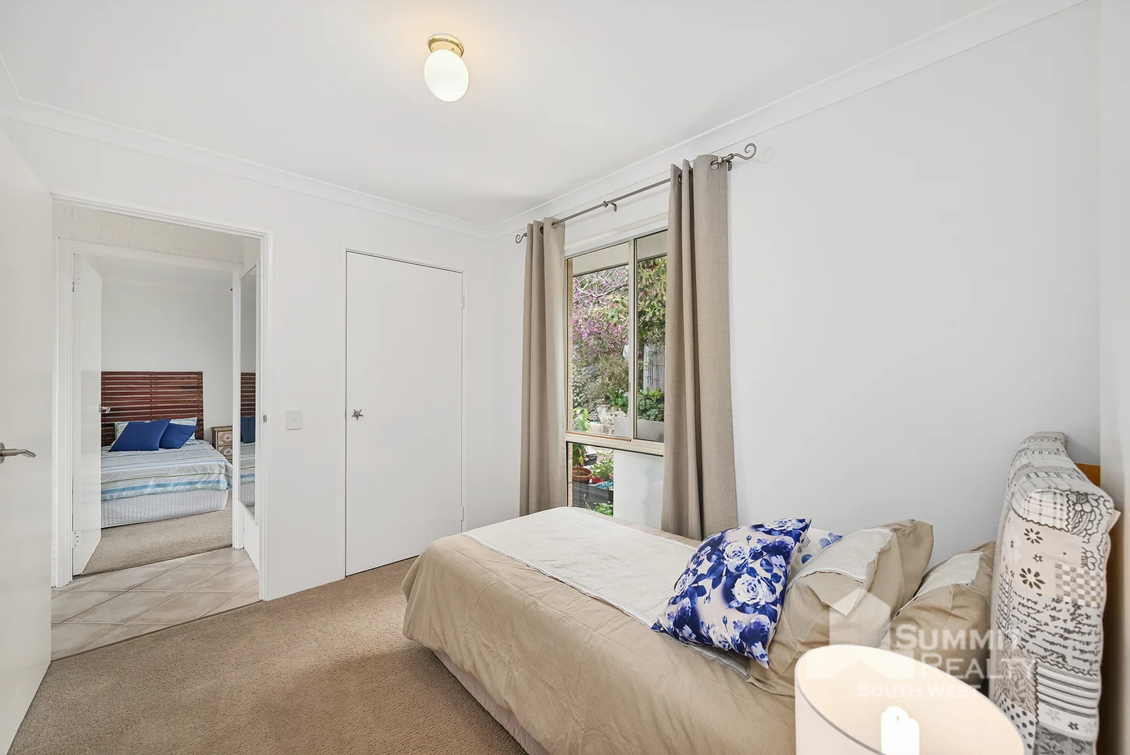 Image 15