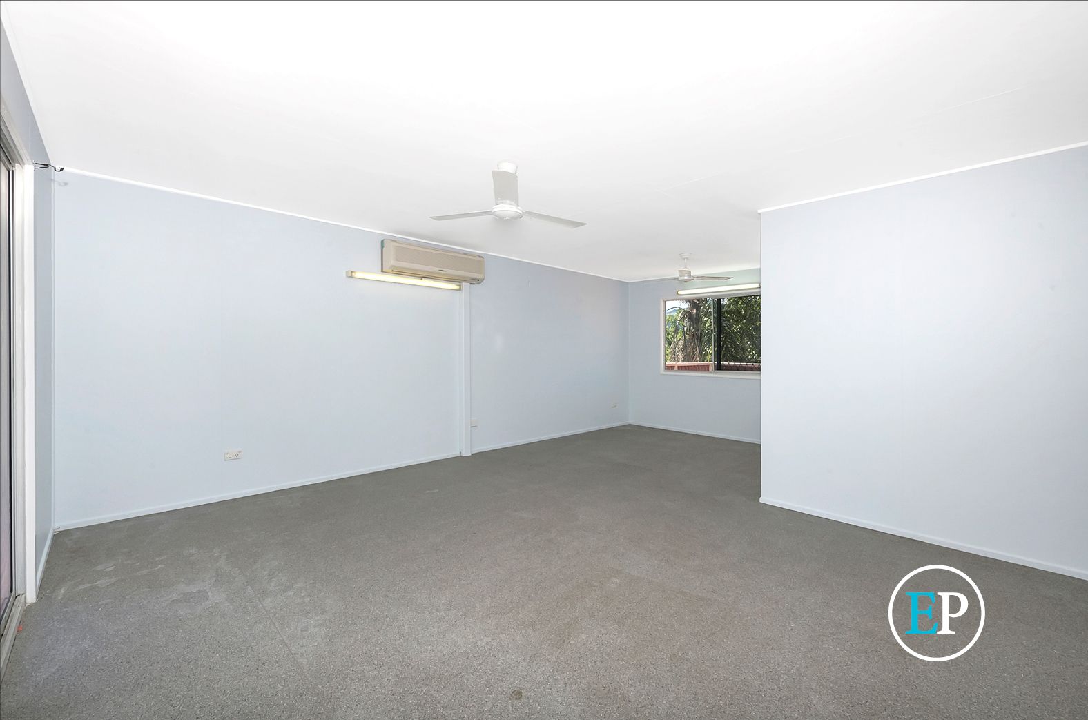 138 Miles Avenue, Kelso QLD 4815, Image 2