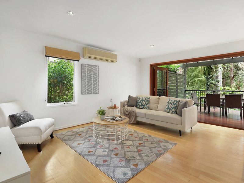 62 Greenhaven Drive, Pennant Hills NSW 2120, Image 2