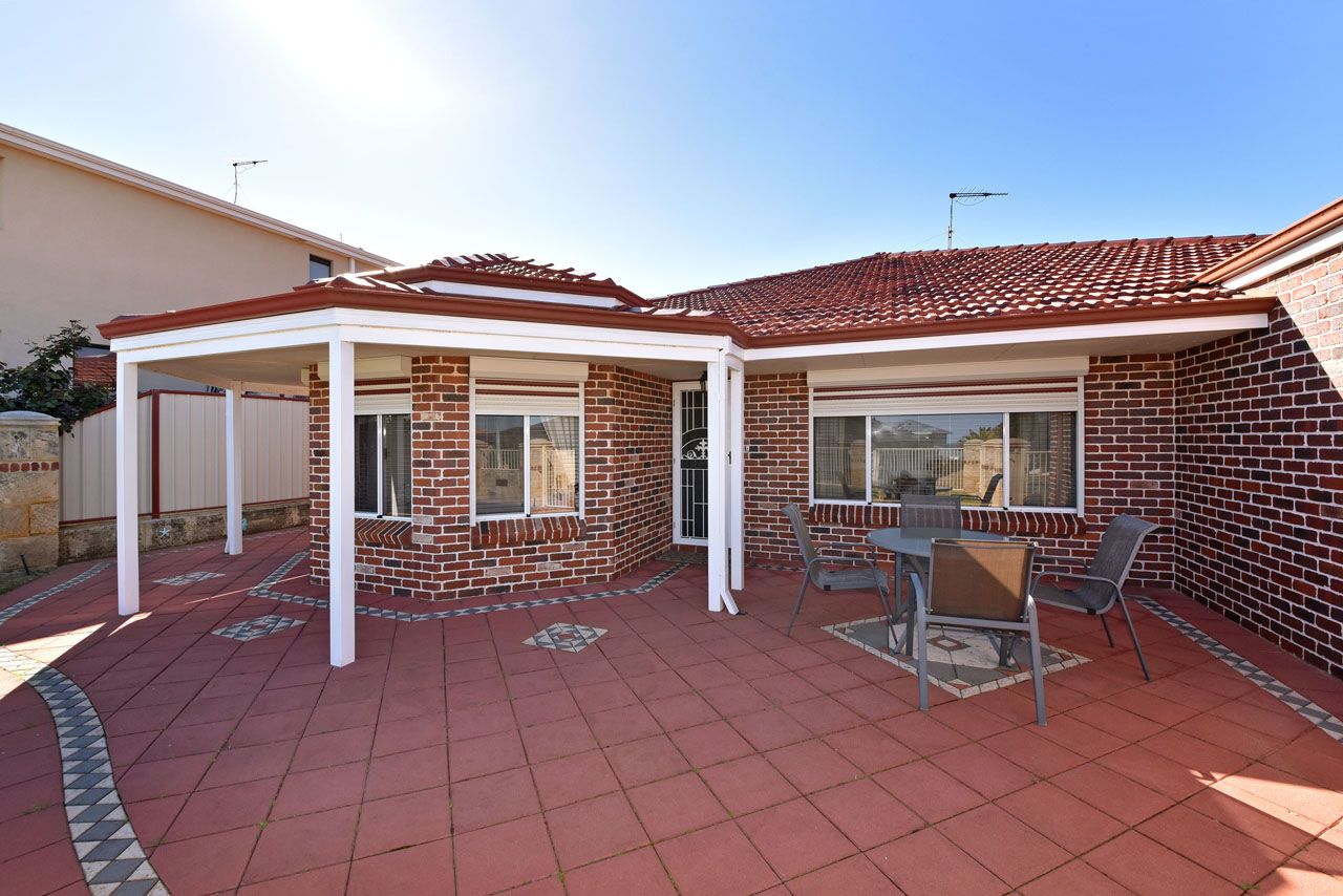 12 Bass Chase, Yanchep WA 6035, Image 2