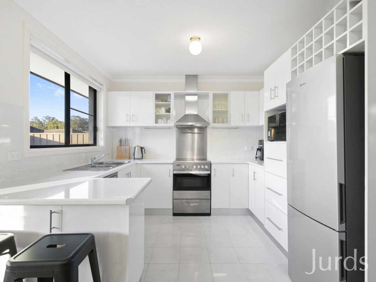 2/42 O'Shea Circuit, Cessnock NSW 2325, Image 1