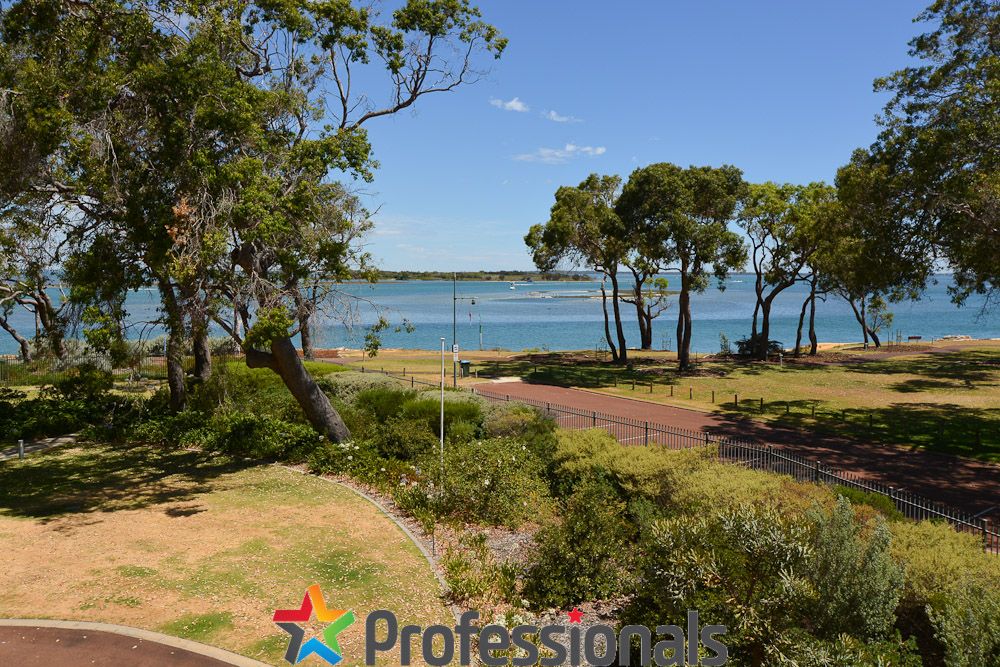 2 bedrooms House in 55/30 Sirrocco Drive ERSKINE WA, 6210