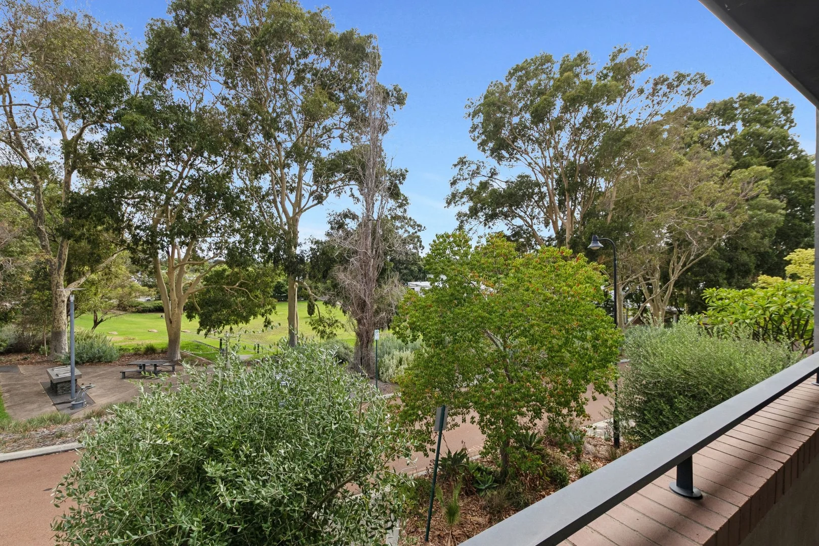 Additional image 7 of 8 Lupin Hill Grove, Nedlands WA 6009